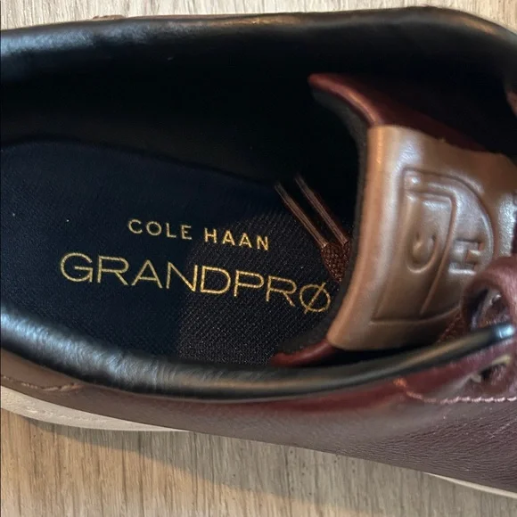 COLE HAAN GRANDPRO Classic Brown Leather Sneakers for Men(NWOT)